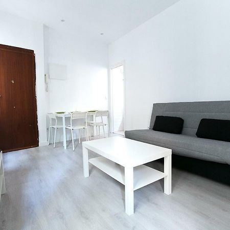 マドリードApartamento Malasana Iアパートメント エクステリア 写真